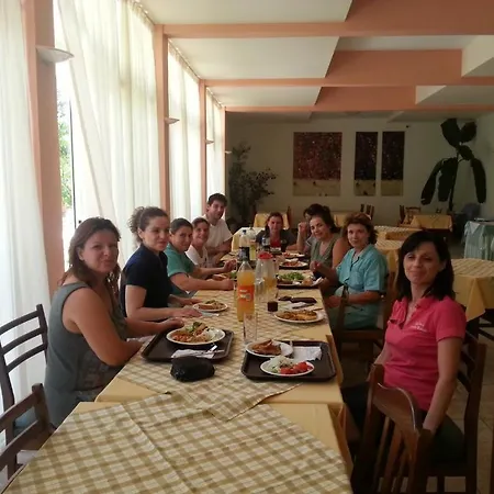 Ipsos Beach Hotel Hotell