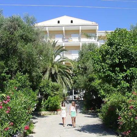 ホテル Ipsos Beach Hotel イプソス